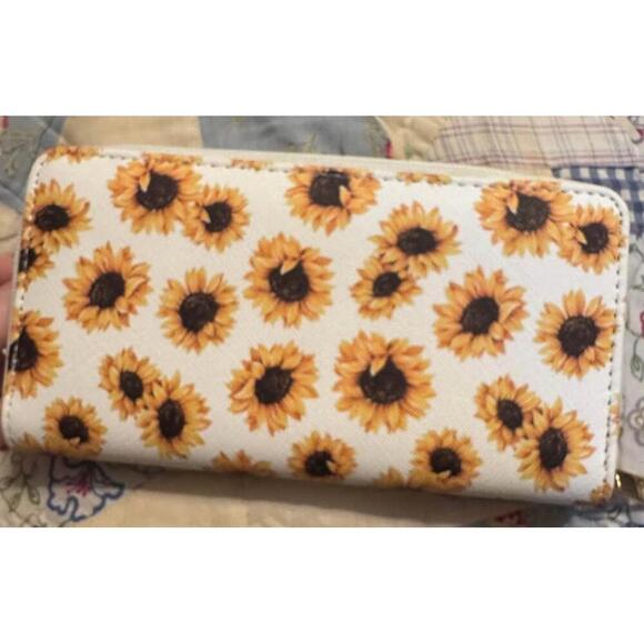 Handbags - Sunflower Wallet - Like New